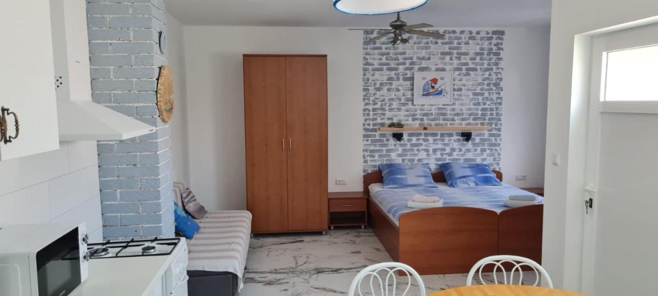 Apartmani Centar Seline Paklenica Экстерьер фото