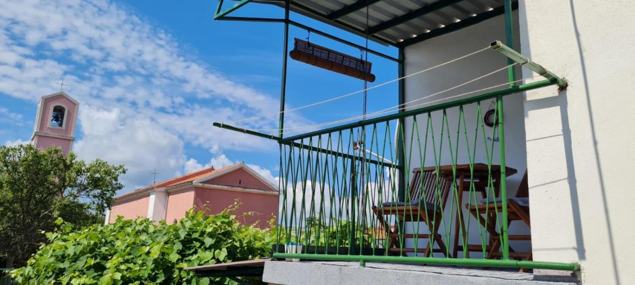 Apartmani Centar Seline Paklenica Экстерьер фото